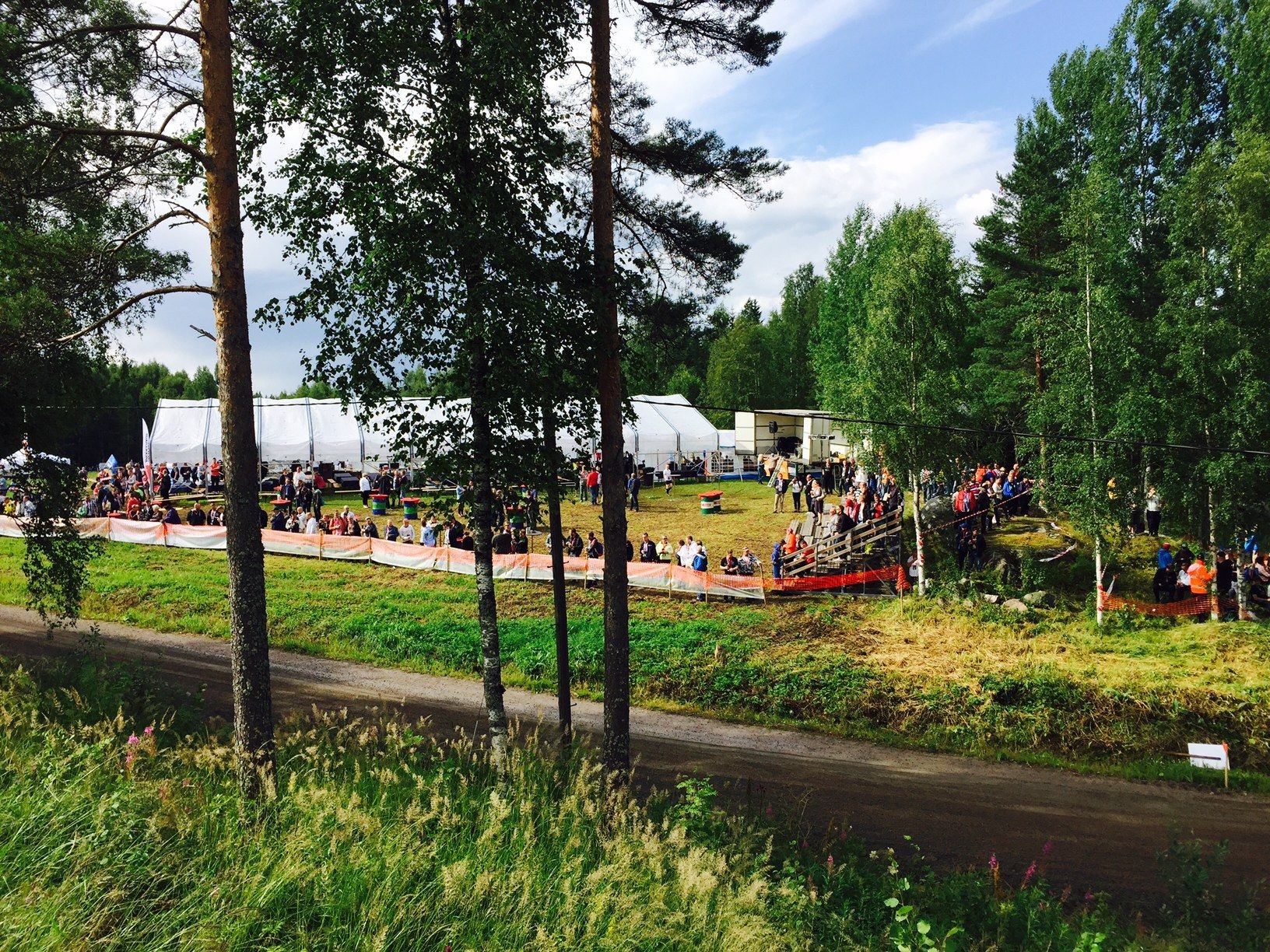 Experience Rally Action Up Close – The Best Viewing Spots at Mutanen